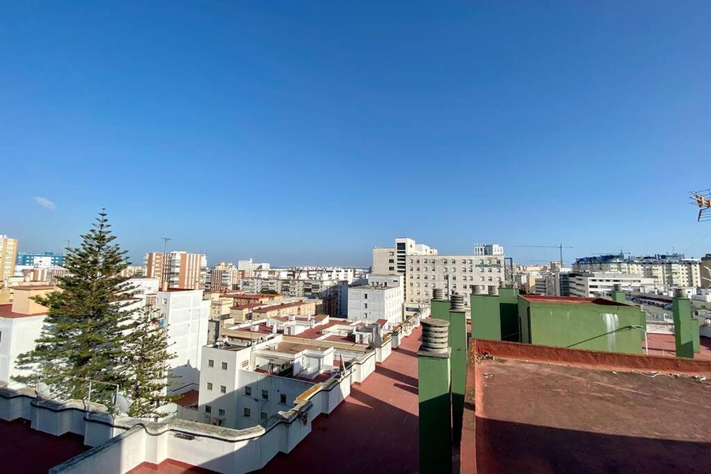 Penthouse Mara Ascensor Y Playa Grupo Ac Gestion Apartment Cádiz Exterior photo